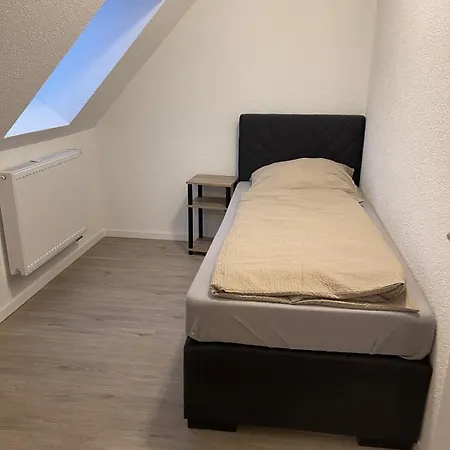 Exklusiv Modernisierte Traumwohnung Mit High-end-lueftungssystem